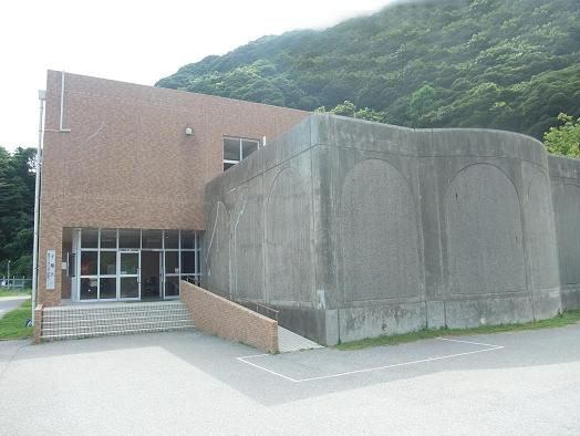 こみなと水族館